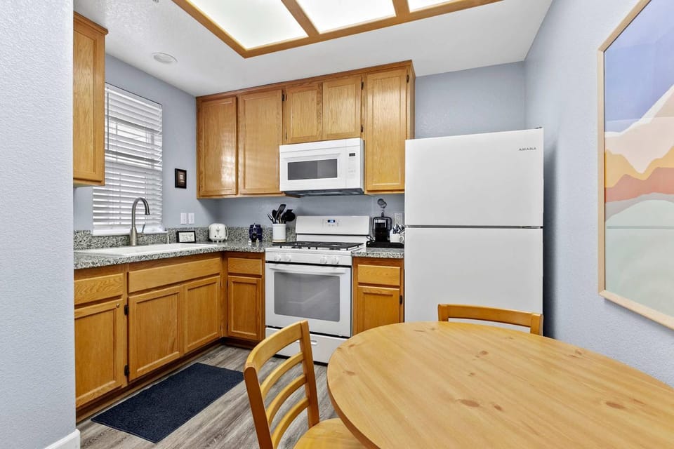 Peaceful Palace House in Oceano