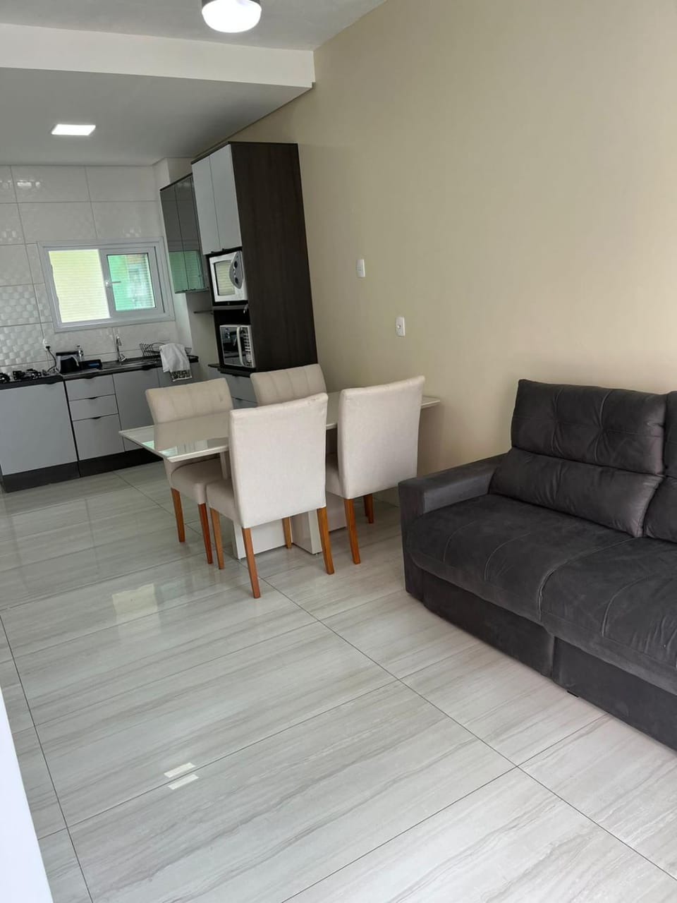 Kitchen or kitchenette, Living room, Seating area