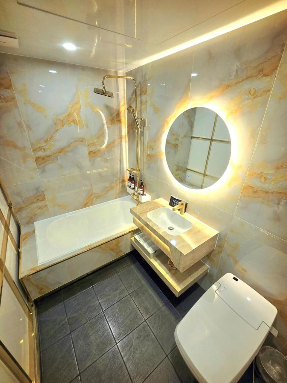 델루나호텔 부평점 Hotel in Gyeonggi-do