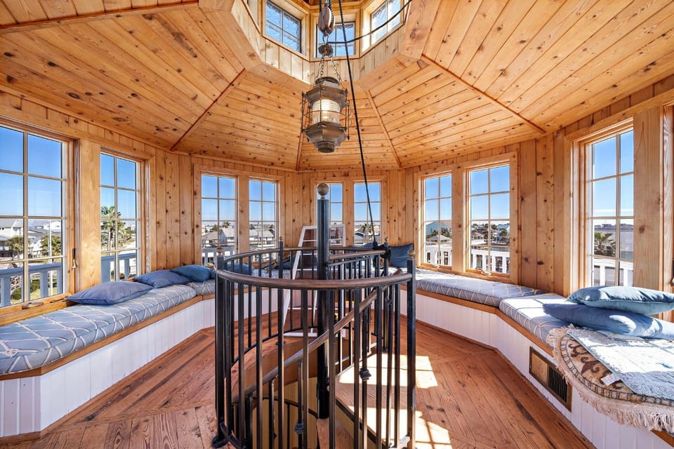 Reelview House in Galveston Island