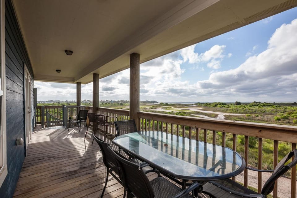 Sandy Hook House in Galveston Island