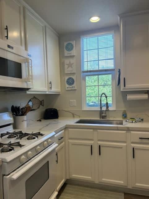 Tranquil Terrace House in Oceano