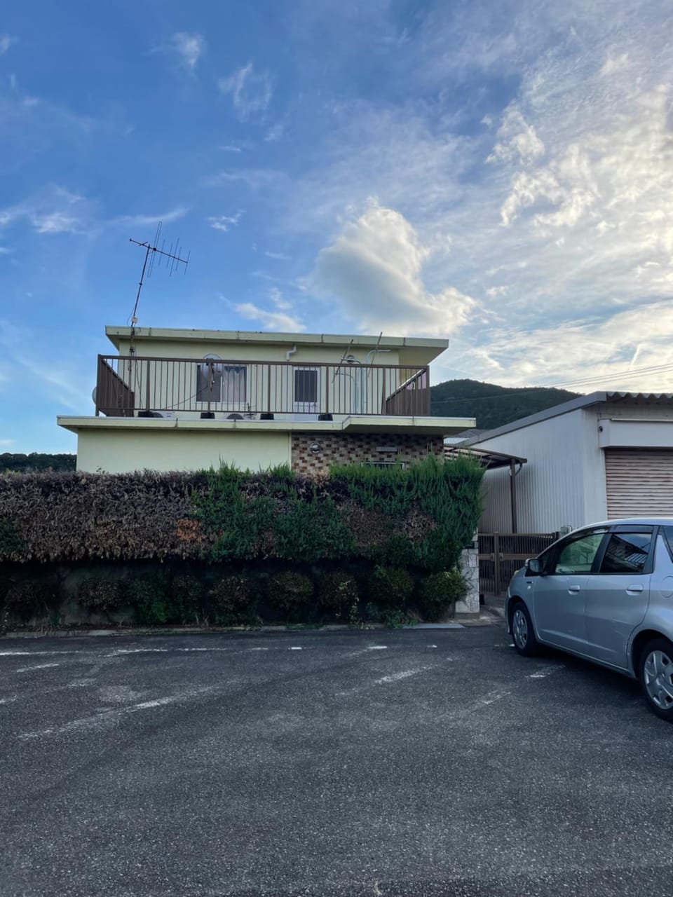 Property building, Day, Parking