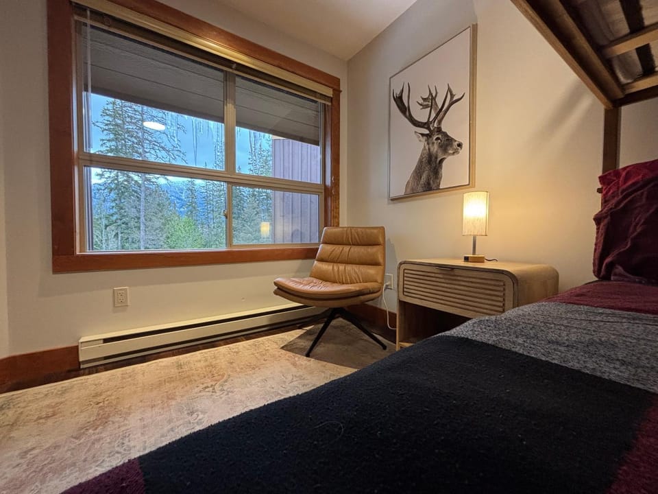 Fully Renovated Penthouse Loft at Fernie Alpine Resort Apartment in British Columbia
