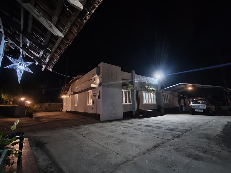 Property building, Night
