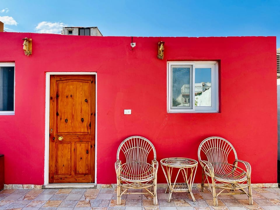 Patio, Seating area