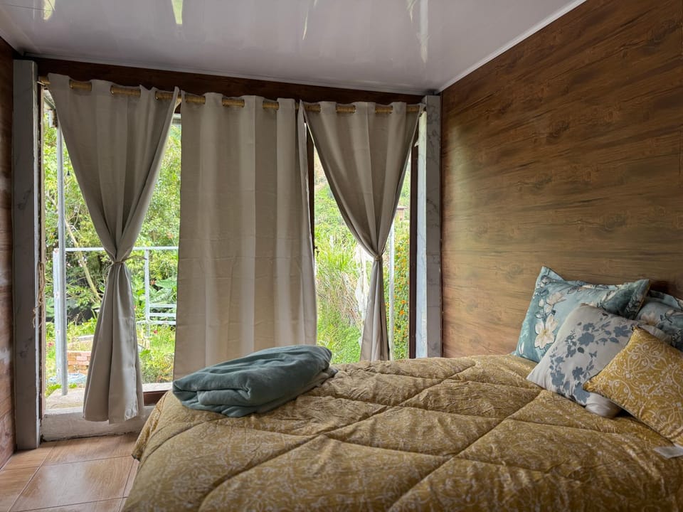 Eco Amigo el Rincón Luxury tent in Bocas del Toro Province