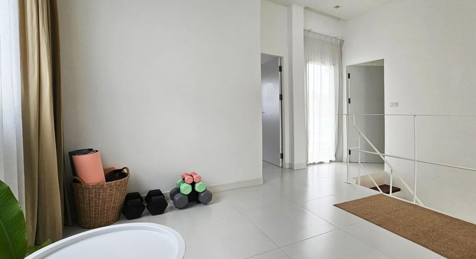 View (from property/room), Fitness centre/facilities