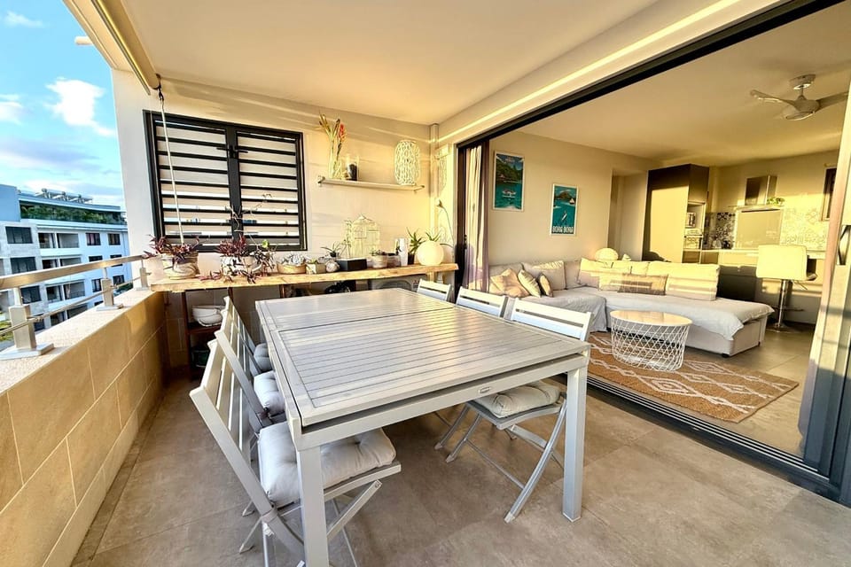 Maeva's Sky - 2 bdr - Pool & Gym - Entrance Papeete House in Pape'ete