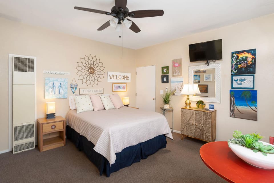 Waves and Whimsy House in Oceano