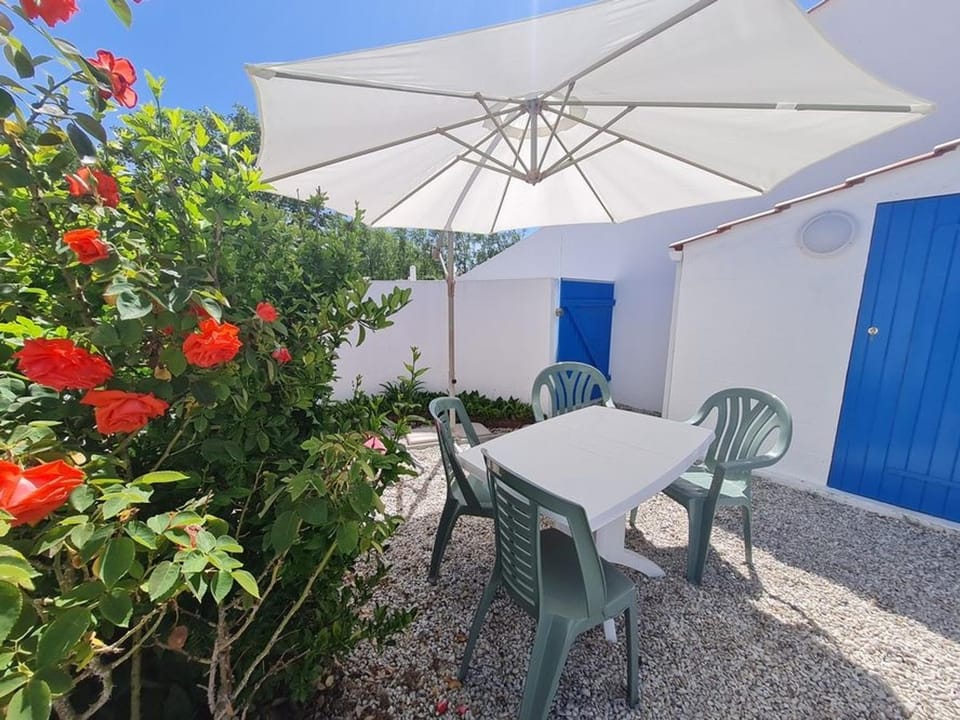 Maison avec Piscine Chauffée, Proche Mer et Commerces, pour 4/5 Pers., Animaux Admis - FR-1-777-22 House in Saint-Jean-de-Monts