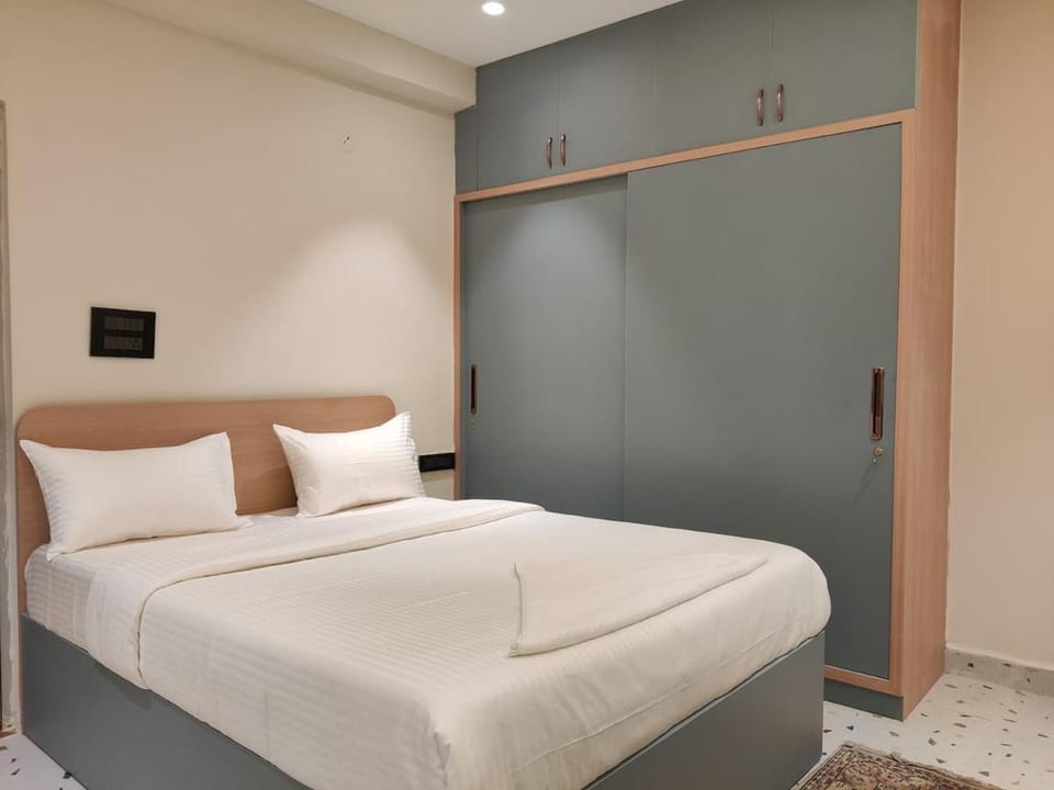 Premium 4BHK OneOfAKind Stays Apartment in Hyderabad