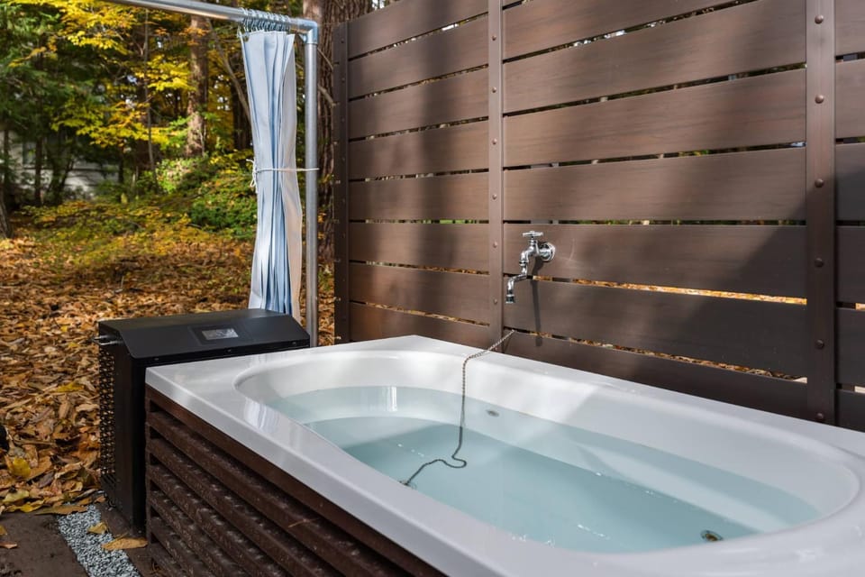 Day, Natural landscape, Sauna, Bath
