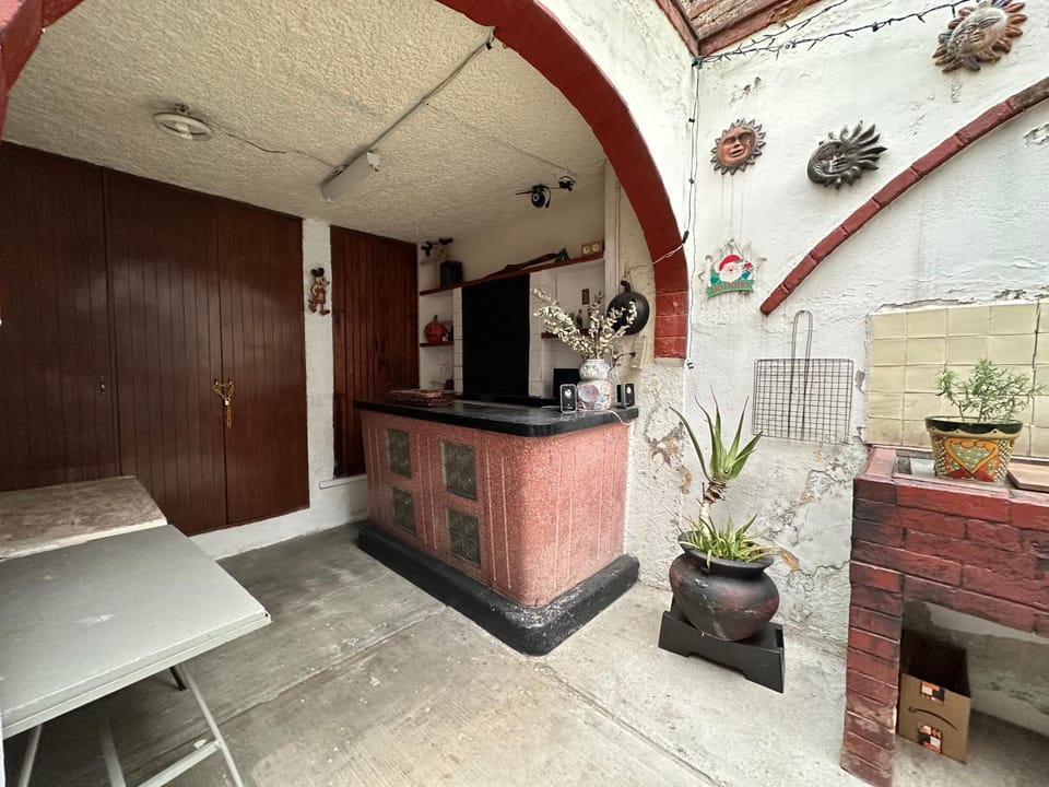 Patio, Inner courtyard view