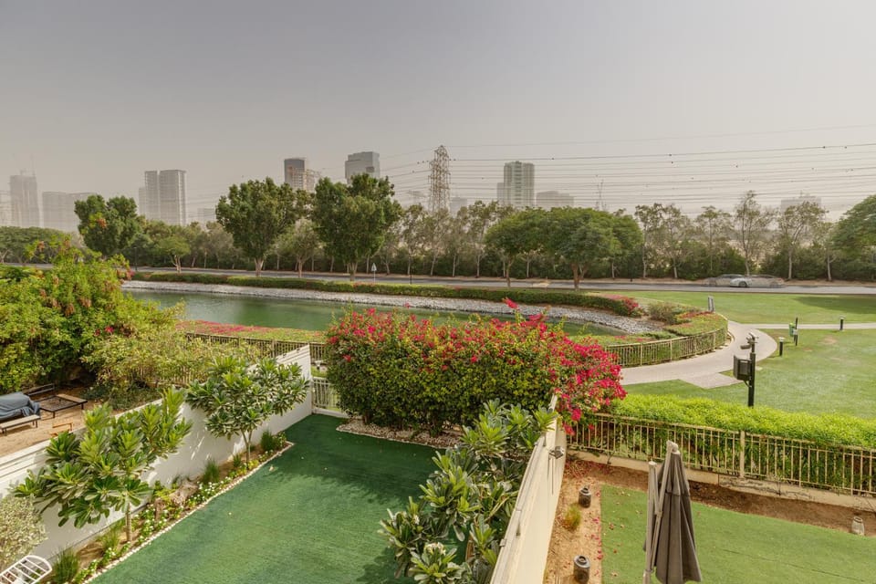 Allsopp & Allsopp - 2-Bedroom with Maids Room Villa in The Springs 8 Villa in Dubai