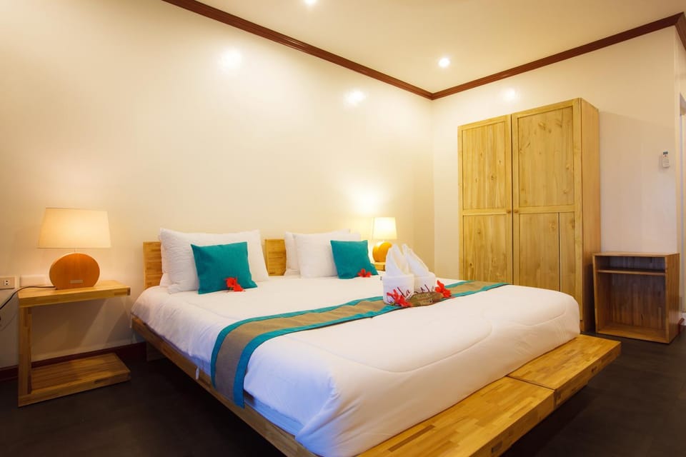 Pura Vida Cabilao Resort Resort in Central Visayas