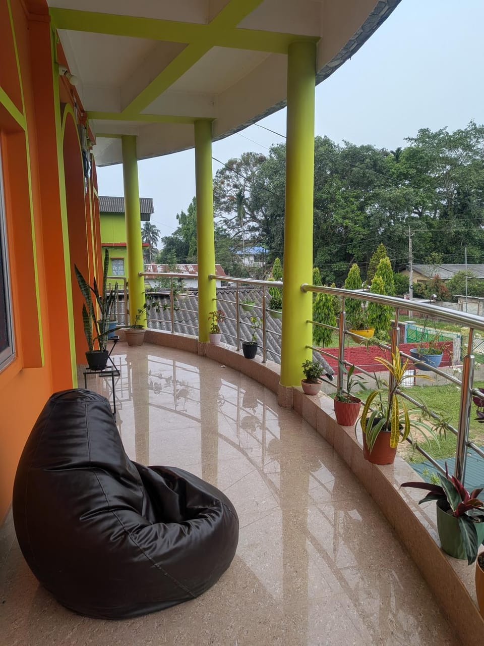 Garden, Seating area, Garden view