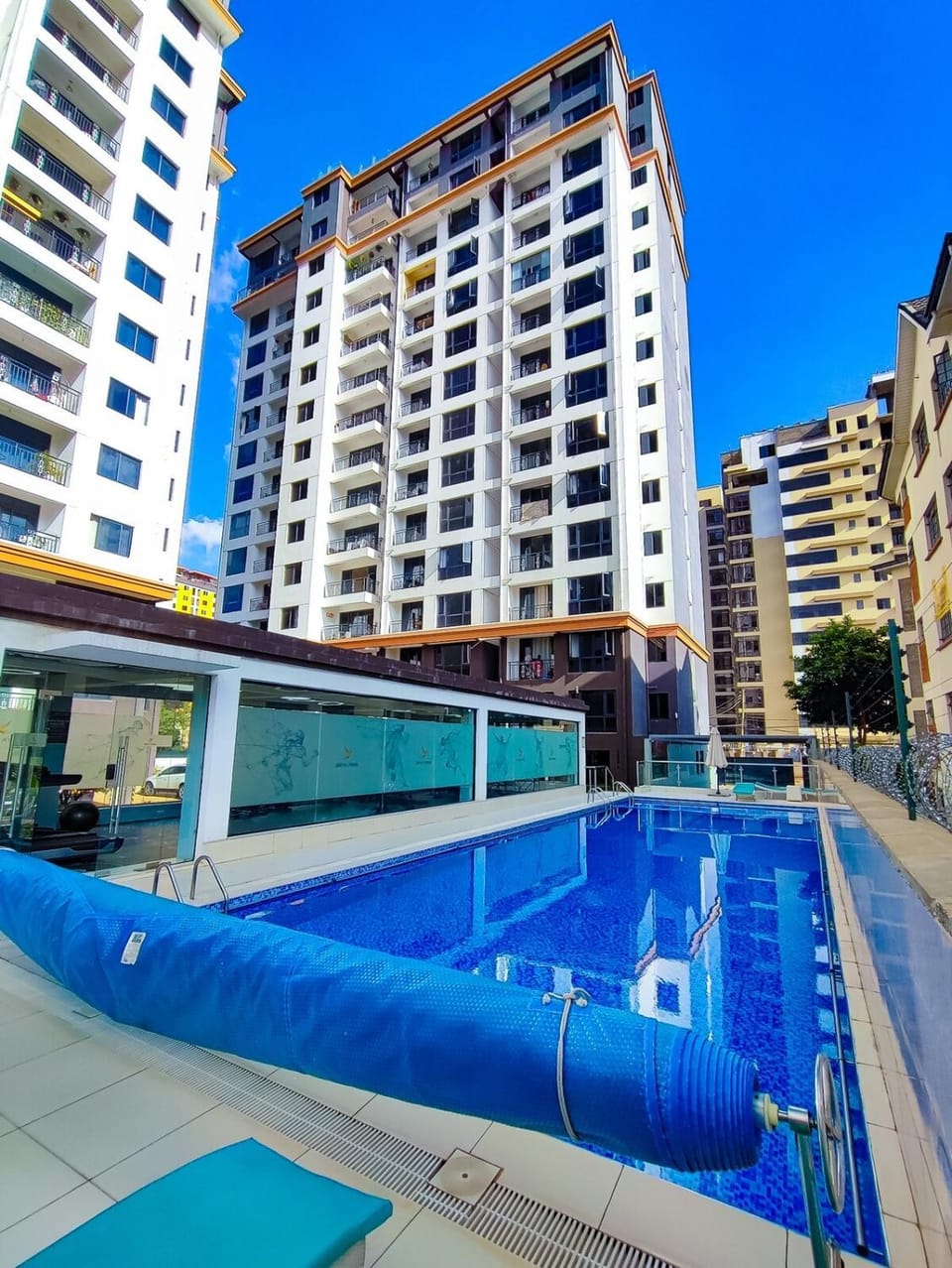Property building, Swimming pool, Swimming pool