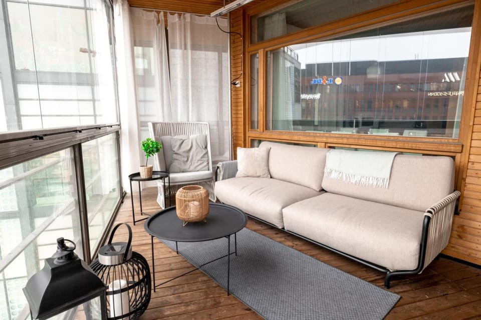 View (from property/room), Balcony/Terrace, Seating area