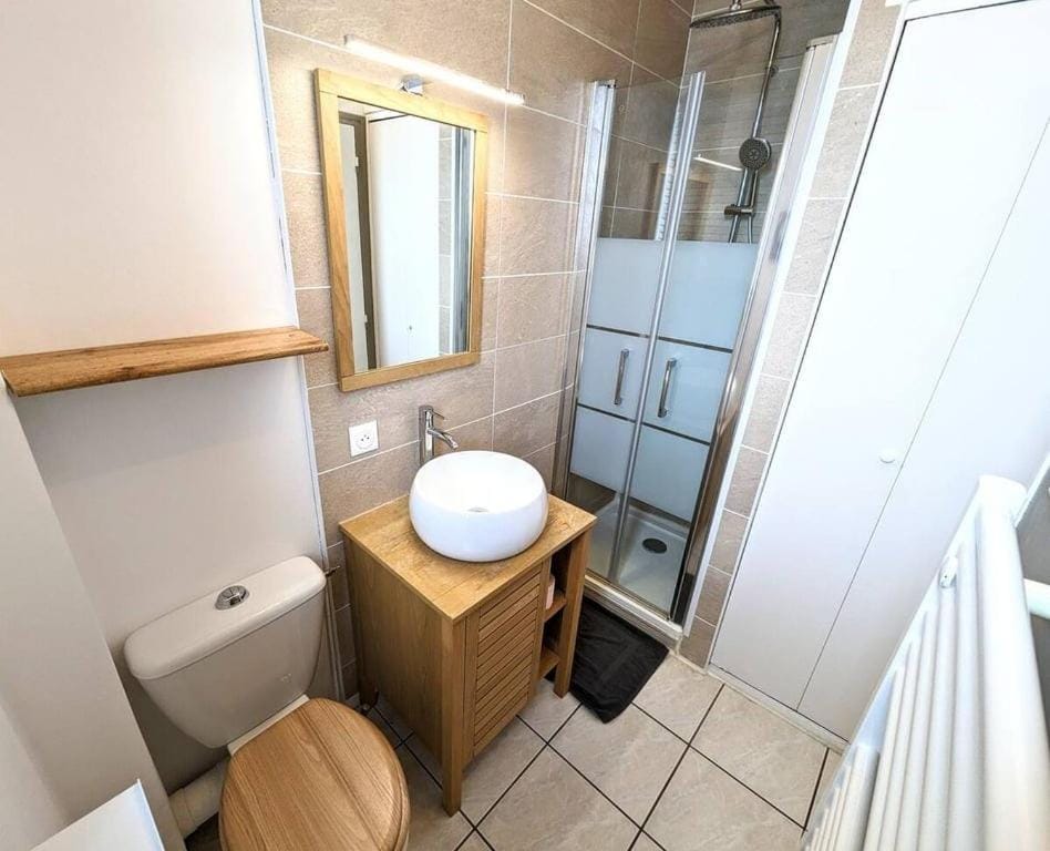 Le Nid - newly renovated cozy studio Apartment in Brittany