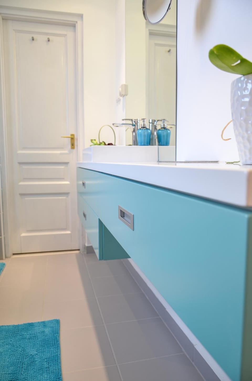Bathroom, Bedroom