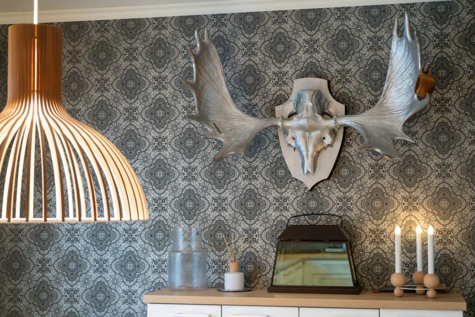 Decorative detail, Dining area