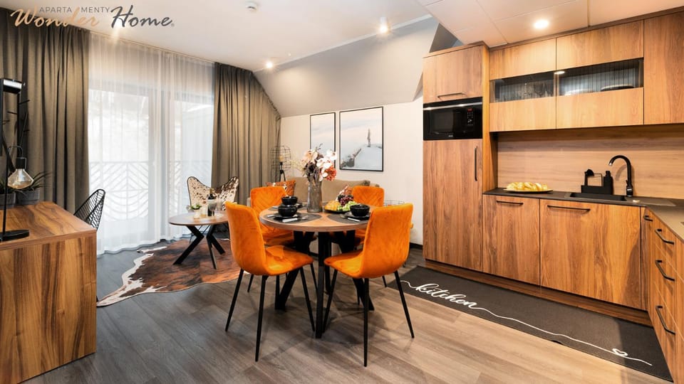Kitchen or kitchenette, Living room, Seating area, Dining area, pet friendly, stove