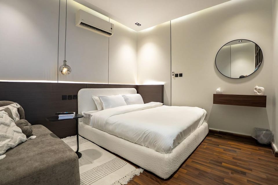 Living room, Bedroom