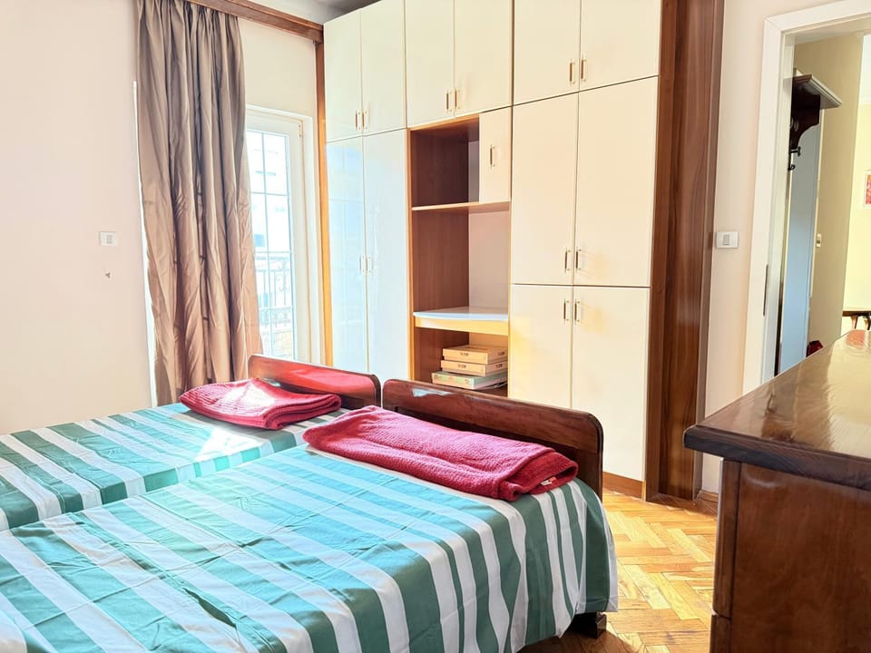 Charming terrace studio Apartment in Podgorica