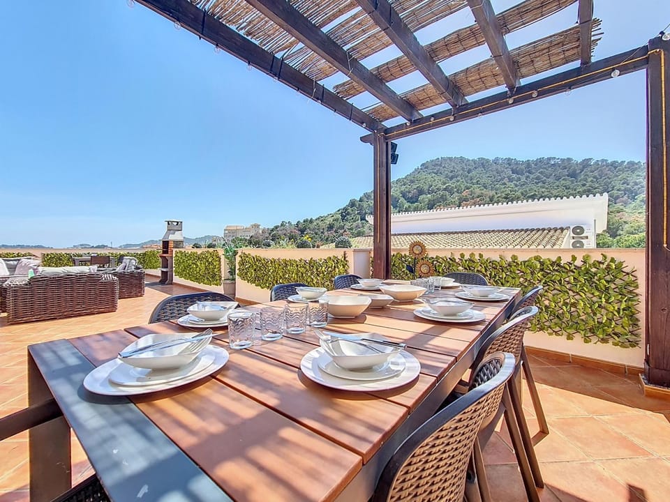 Balcony/Terrace, Balcony/Terrace