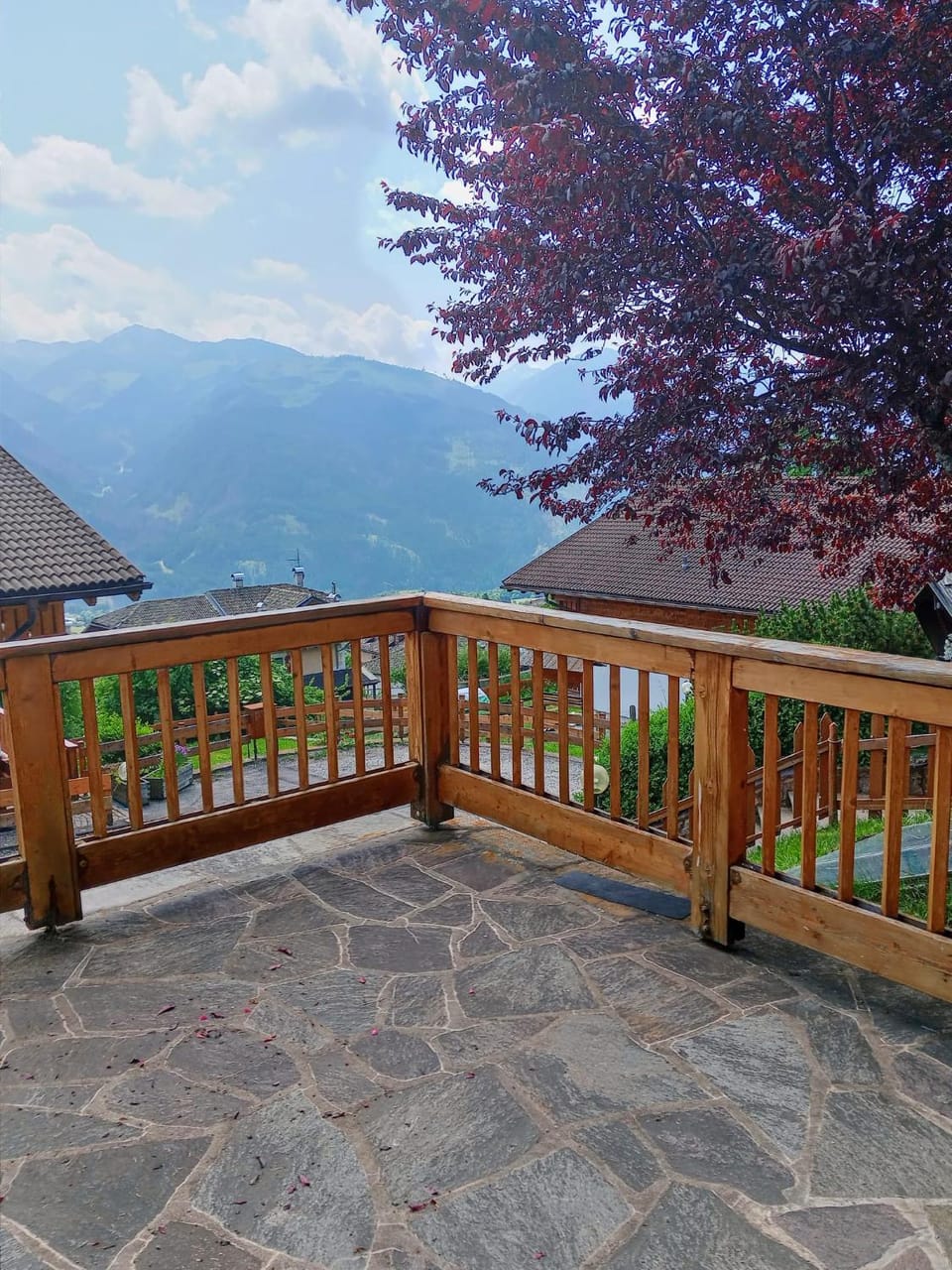 Balcony/Terrace, Balcony/Terrace, Mountain view