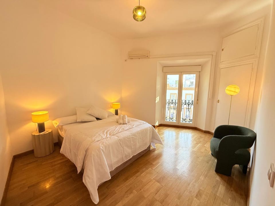 Antonia Global 3 Apartment in Seville