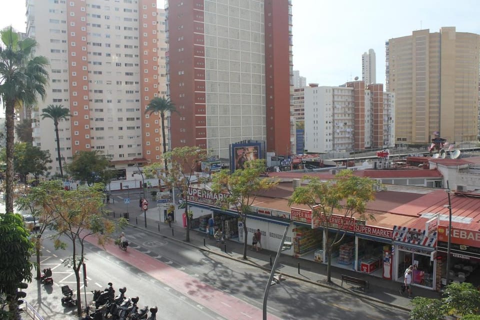 Aguaazul Apartment Steps from the sea in Benidorm Apartment in Benidorm