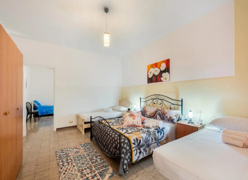 Living room, Bedroom
