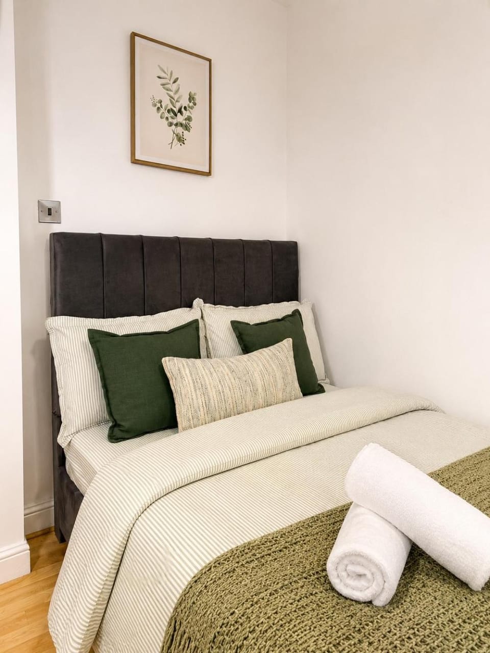 Traditional London Flat, Minutes to Tower Bridge and City Apartment in London Borough of Southwark