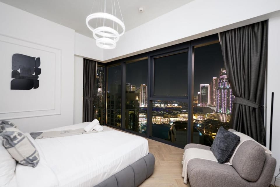 Full Burj & Fountain Views 4BR Top Floor Penthouse Apartment in Dubai