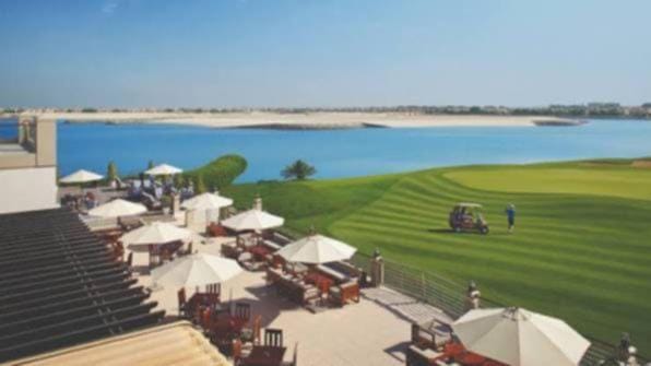 Private Beach Studio-Yacht Club-Work Space-Pool-Gym Apartment in Ras al Khaimah