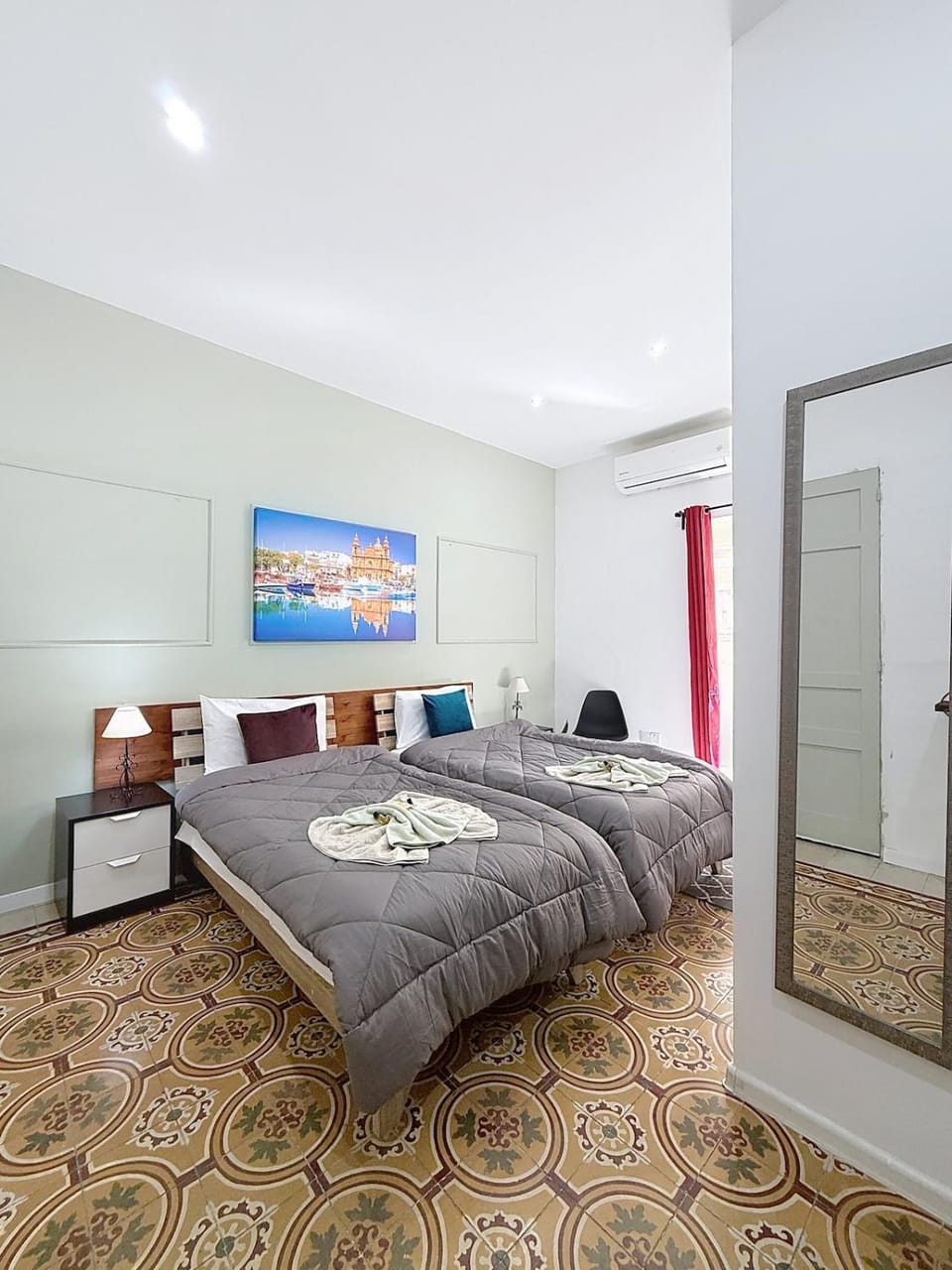 Bed, Bedroom