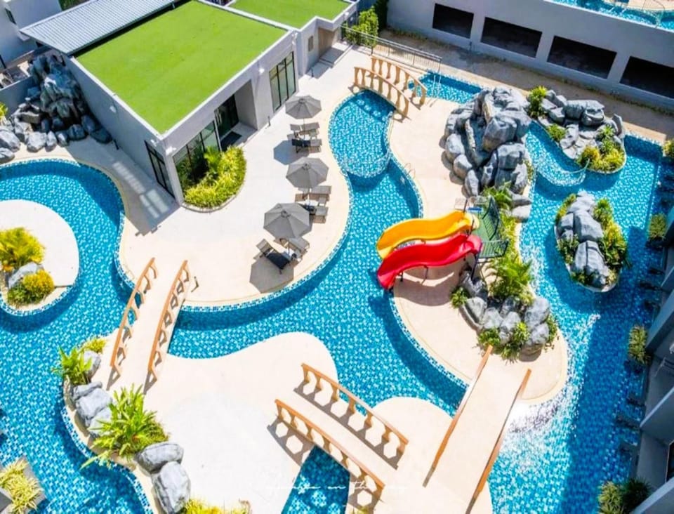 Day, Garden view, Pool view, Swimming pool