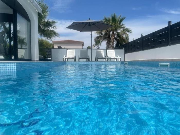 16 Girona House in Baix Ebre