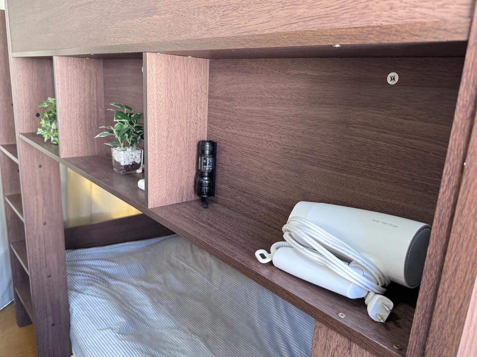 Bed, Bedroom, bunk bed