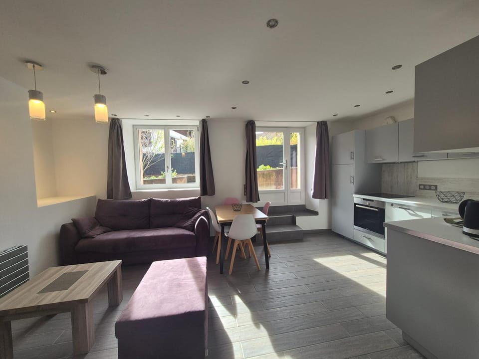 Living room, kitchen