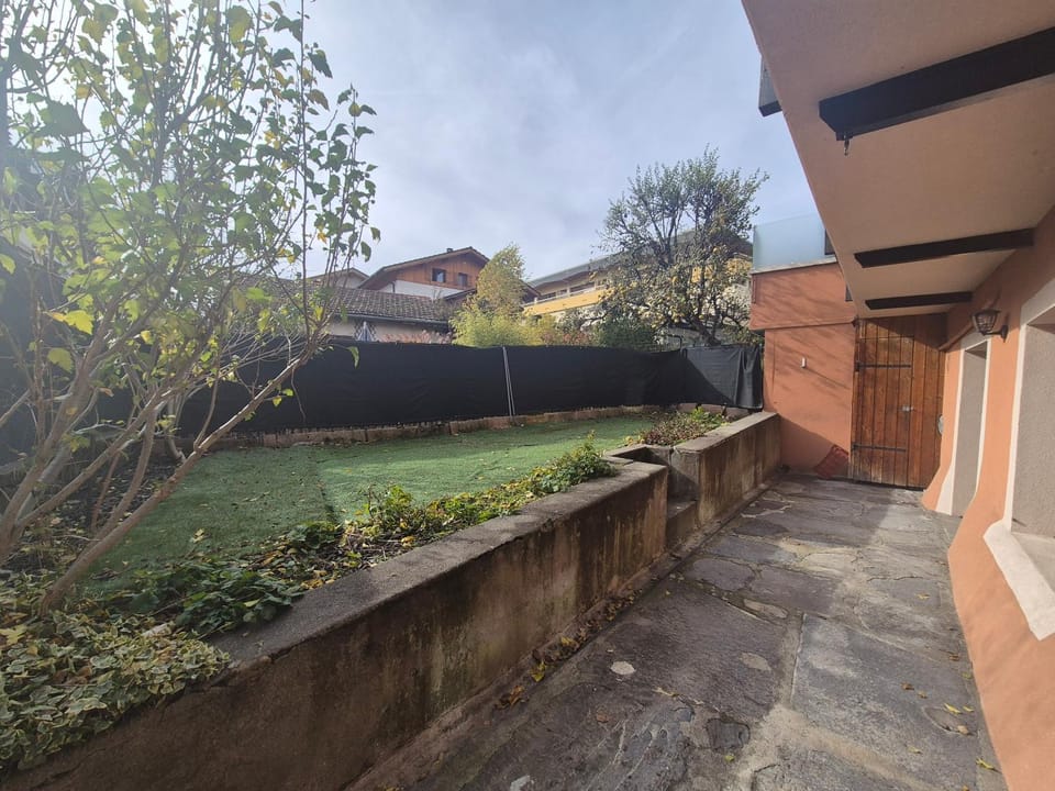 Garden, Balcony/Terrace