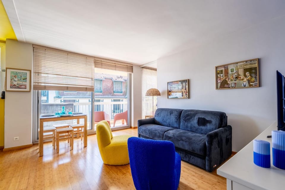 Balcony/Terrace, Seating area, Dining area