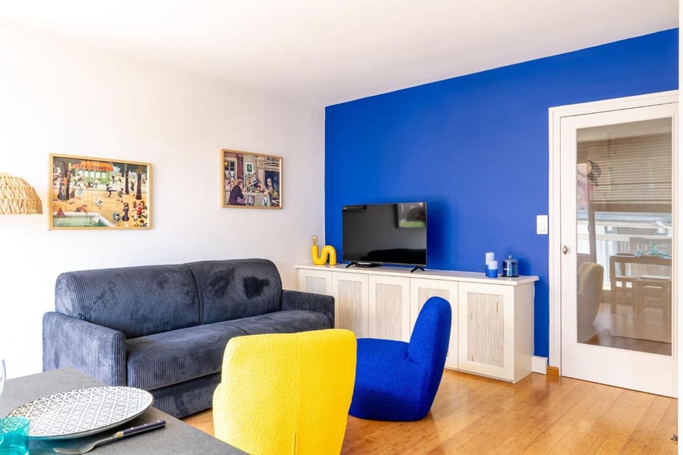 TV and multimedia, Living room