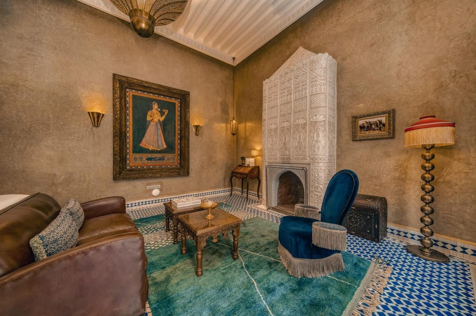 Seating area, Bedroom