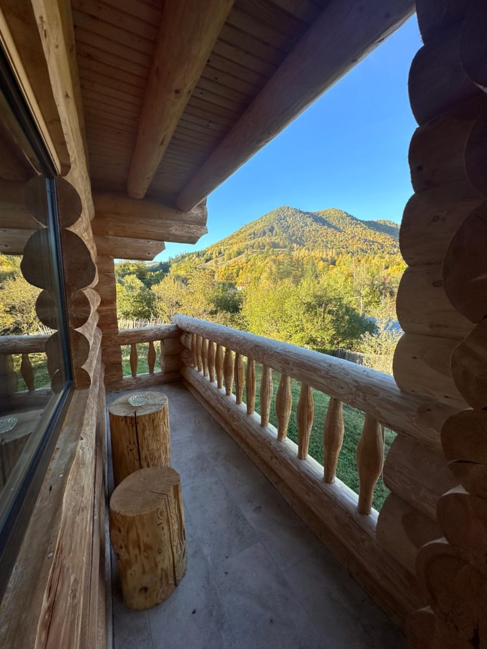 Natural landscape, Balcony/Terrace, Mountain view