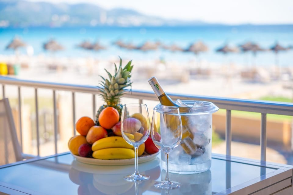 View (from property/room), Balcony/Terrace, Beach, Sea view