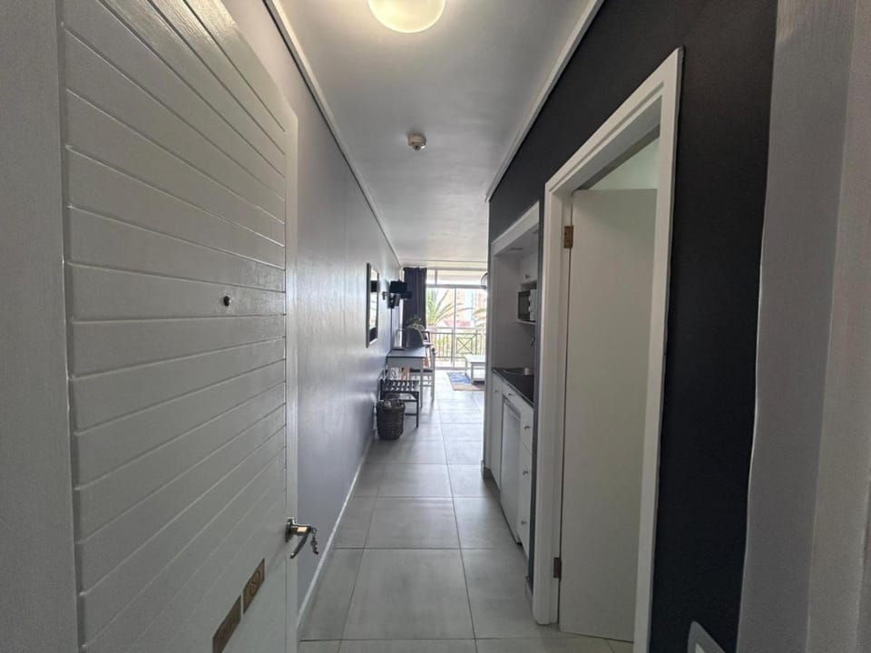 Brookes Hill Suites Bay Watch Apartment in Port Elizabeth