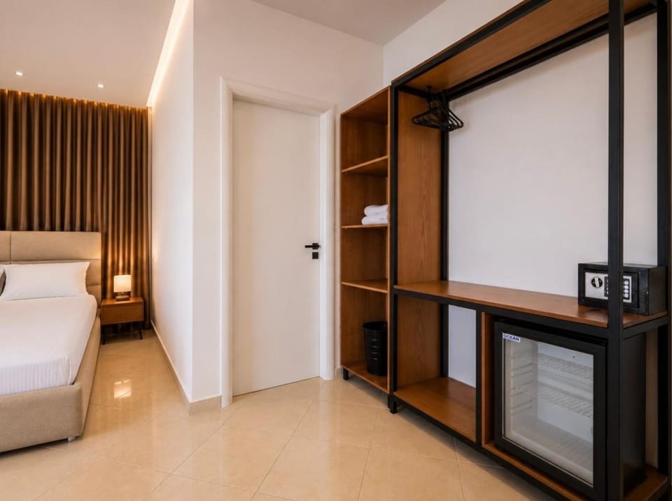 Dine Hotel Apartment in Ksamil